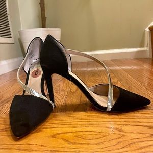 Call It Spring black and gold women strap heels pointed toes size 8